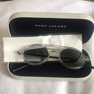 Marc Jacobs round mirror sunglasses.